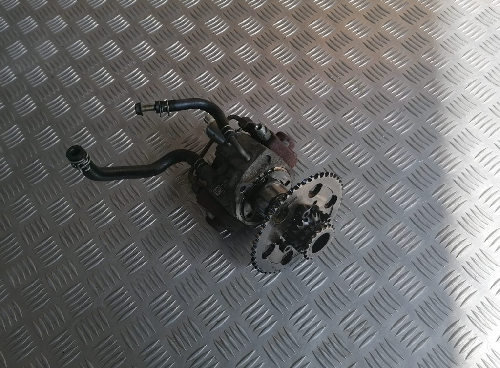 Degvielas tvertnes sūknis priekš NISSAN PATHFINDER 2006 1 Degvielas tvertnes sūknis priekš NISSAN PATHFINDER 2006