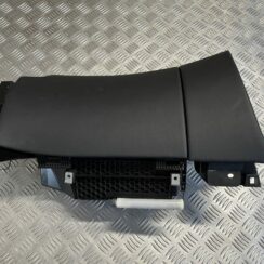 Mantu glabāšanas nodalījums pasažiera pusē priekš MERCEDES BENZ CLS 320 2005