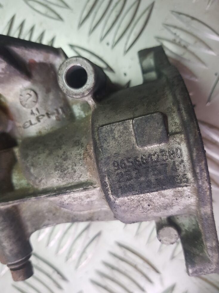 EGR vārsts priekš VOLVO S40 2004 Grey