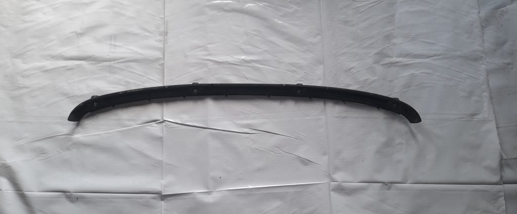 Aizmugurēja bufera uzlika priekš BMW 320D E46 2004 TOURING 2 Aizmugurēja bufera uzlika priekš BMW 320D E46 2004 TOURING