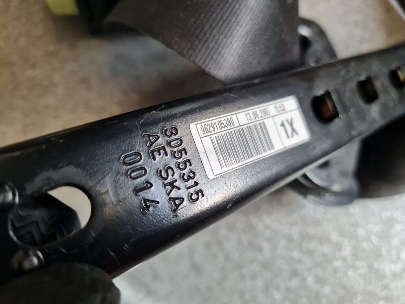 Priekšējā labā drošības josta priekš CITROEN PICASSO 2007 9 Priekšējā labā drošības josta priekš CITROEN PICASSO 2007