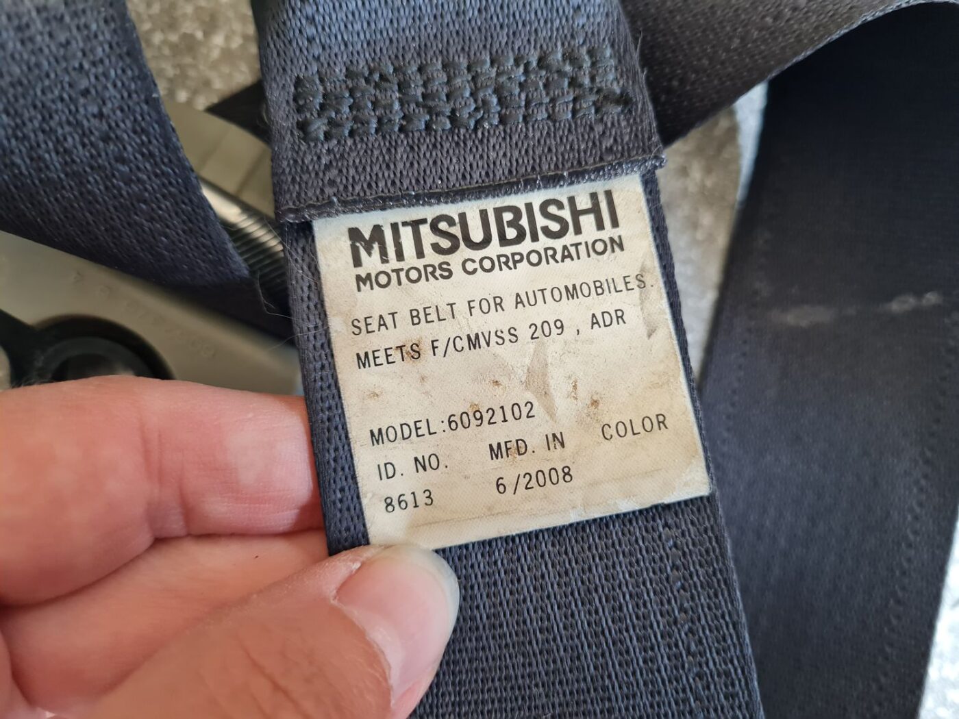 Priekšējā labā drošības josta priekš CITROEN C-CROSSER 2009 8 Priekšējā labā drošības josta priekš CITROEN C-CROSSER 2009