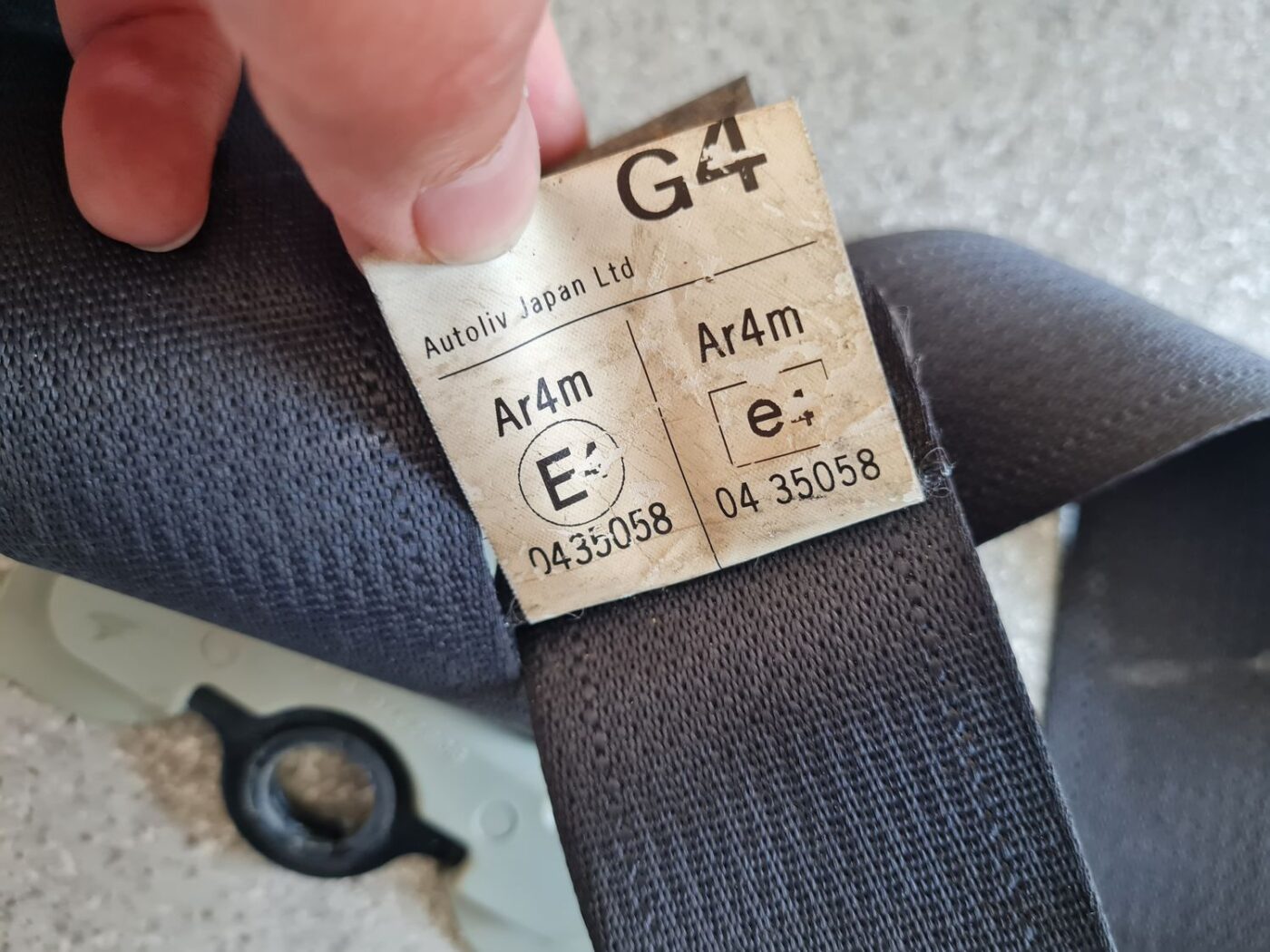 Priekšējā labā drošības josta priekš CITROEN C-CROSSER 2009 7 Priekšējā labā drošības josta priekš CITROEN C-CROSSER 2009