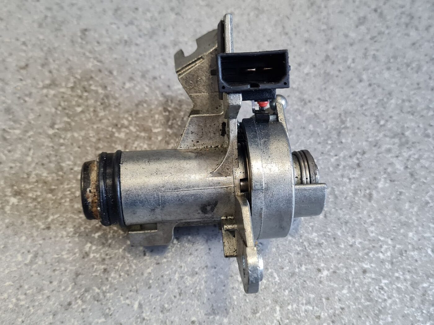 Bagāžnieka vāka slēdzene priekš AUDI A4 2007 2 Bagāžnieka vāka slēdzene priekš AUDI A4 2007