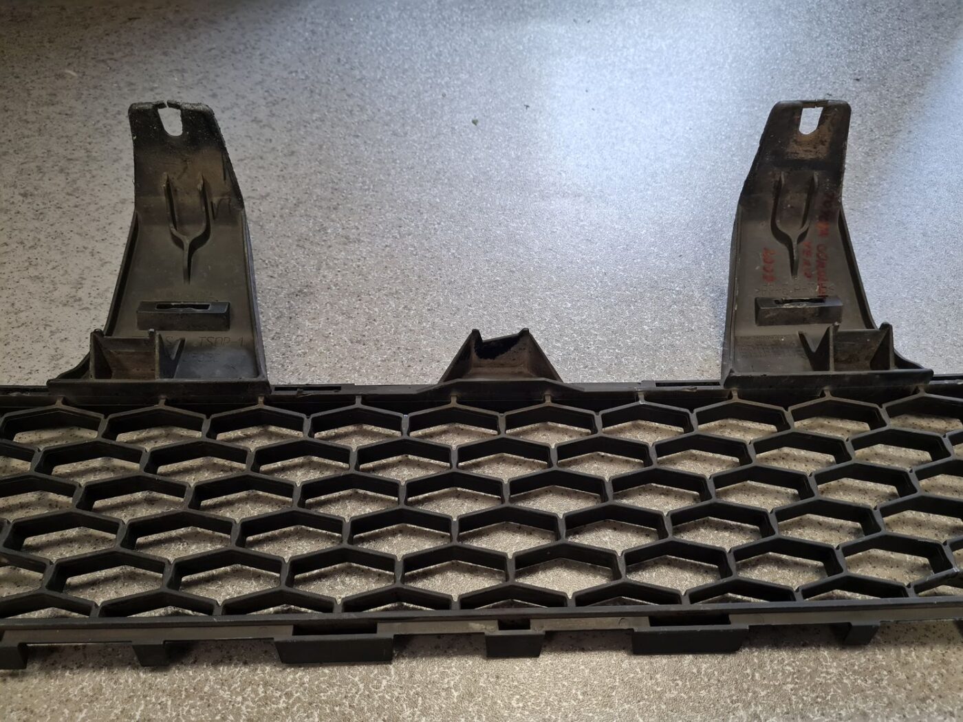 Bufera reste priekš TOYOTA COROLLA VERSO 2008 5 Bufera reste priekš TOYOTA COROLLA VERSO 2008