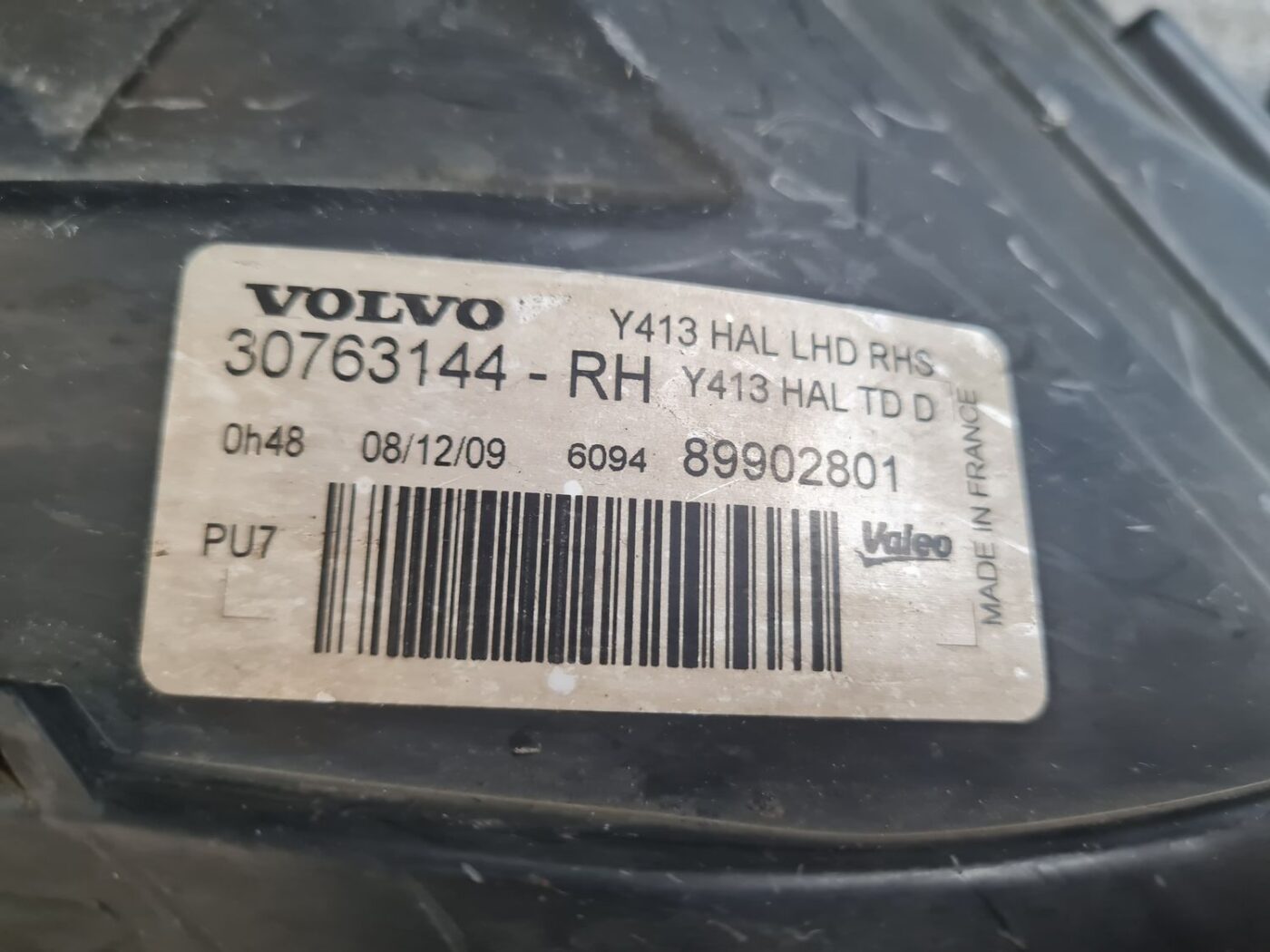 Priekšējais labais lukturis priekš VOLVO XC60 2009 11 Priekšējais labais lukturis priekš VOLVO XC60 2009