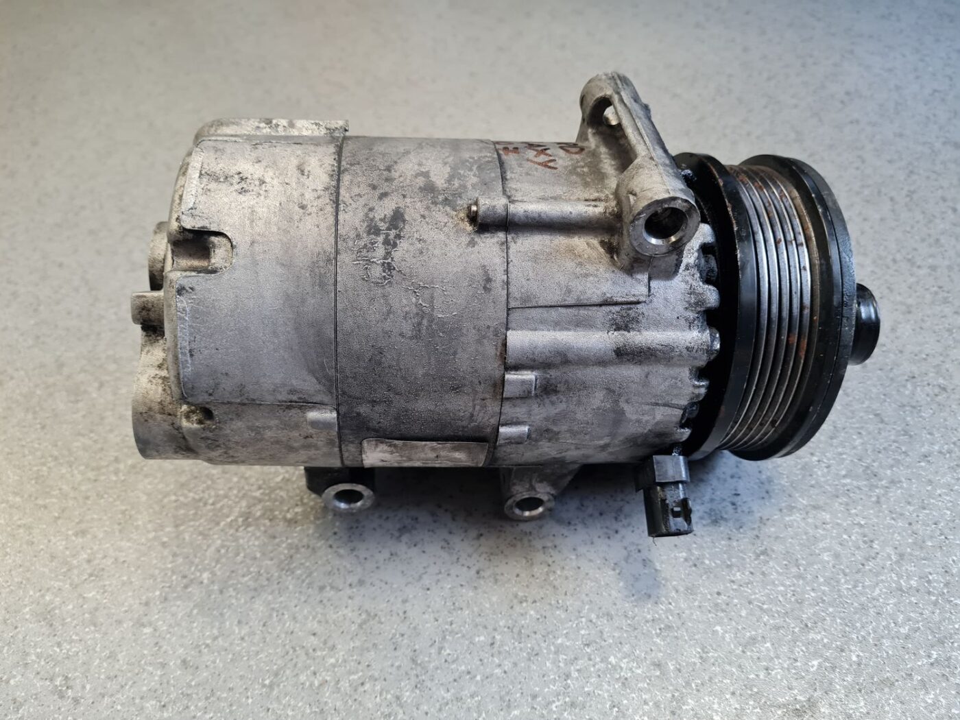 Gaisa kondicioniera kompresors priekš FORD GALAXY 2007 11 Gaisa kondicioniera kompresors priekš FORD GALAXY 2007