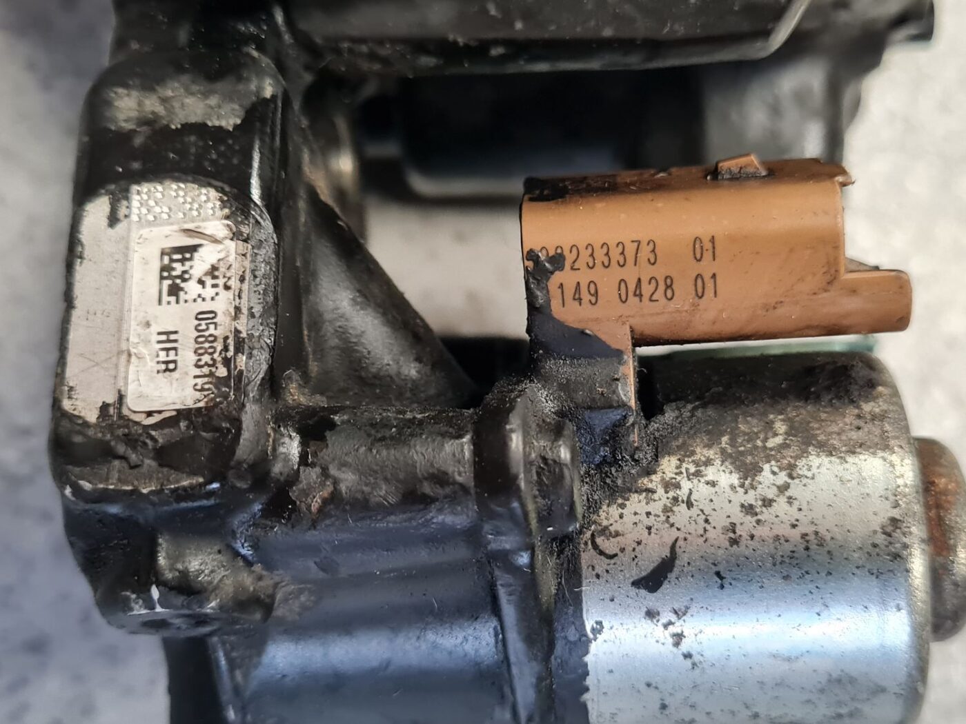 Augstspiediena degvielas sūknis priekš PEUGEOT 407 2005 9 Augstspiediena degvielas sūknis priekš PEUGEOT 407 2005