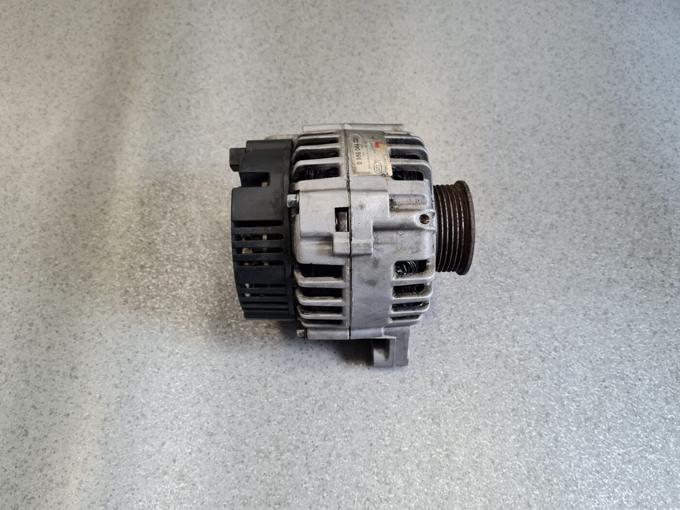 Ģenerators priekš AUDI A6 1998 1 Ģenerators priekš AUDI A6 1998