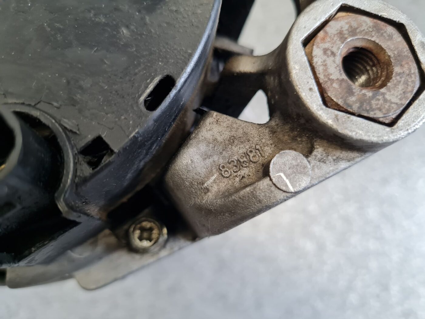 Ģenerators priekš AUDI A6 1998 3 Ģenerators priekš AUDI A6 1998