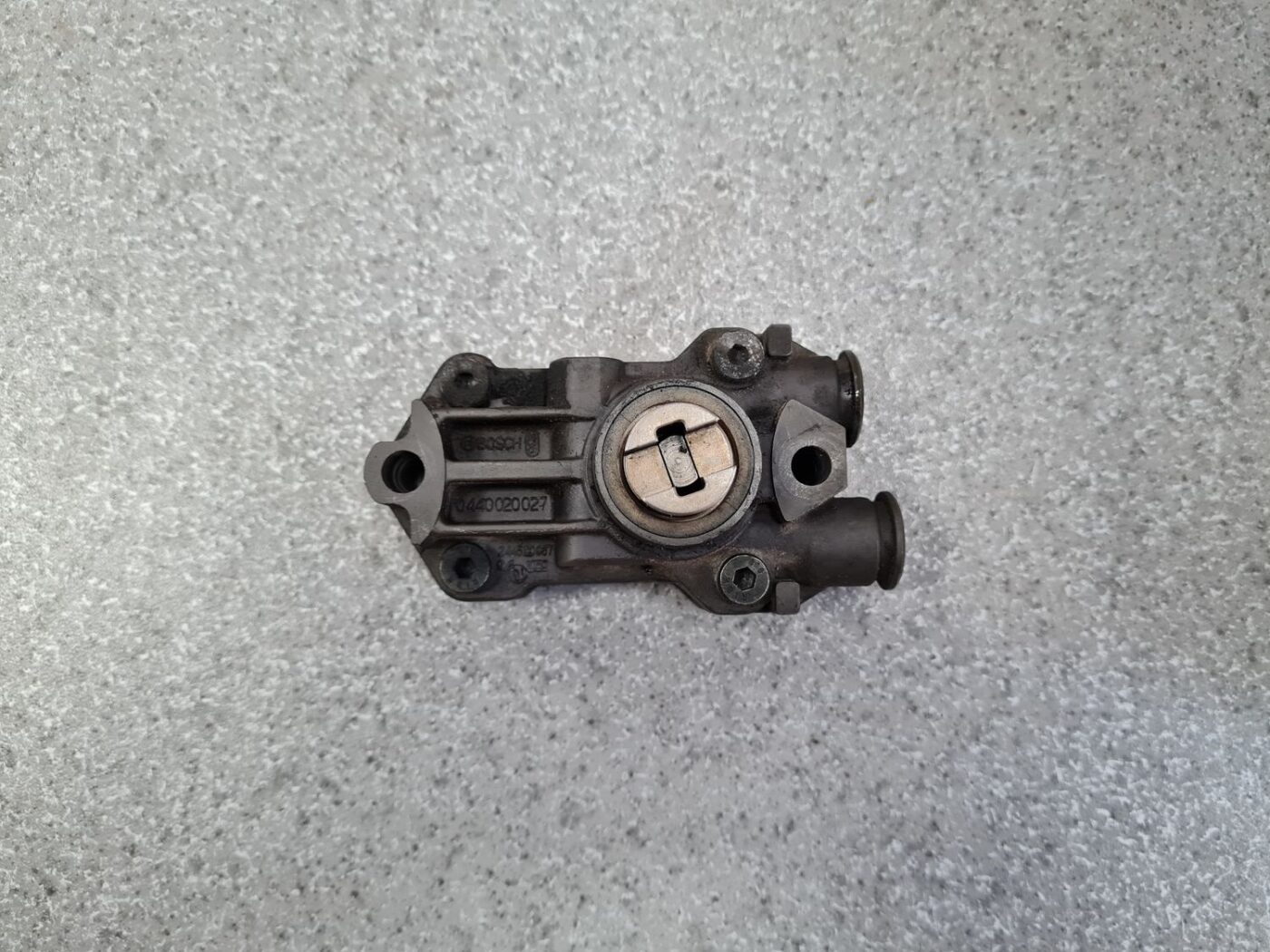 Vakuuma sūknis priekš JEEP GRAND CHEROKEE 2004 1 Vakuuma sūknis priekš JEEP GRAND CHEROKEE 2004