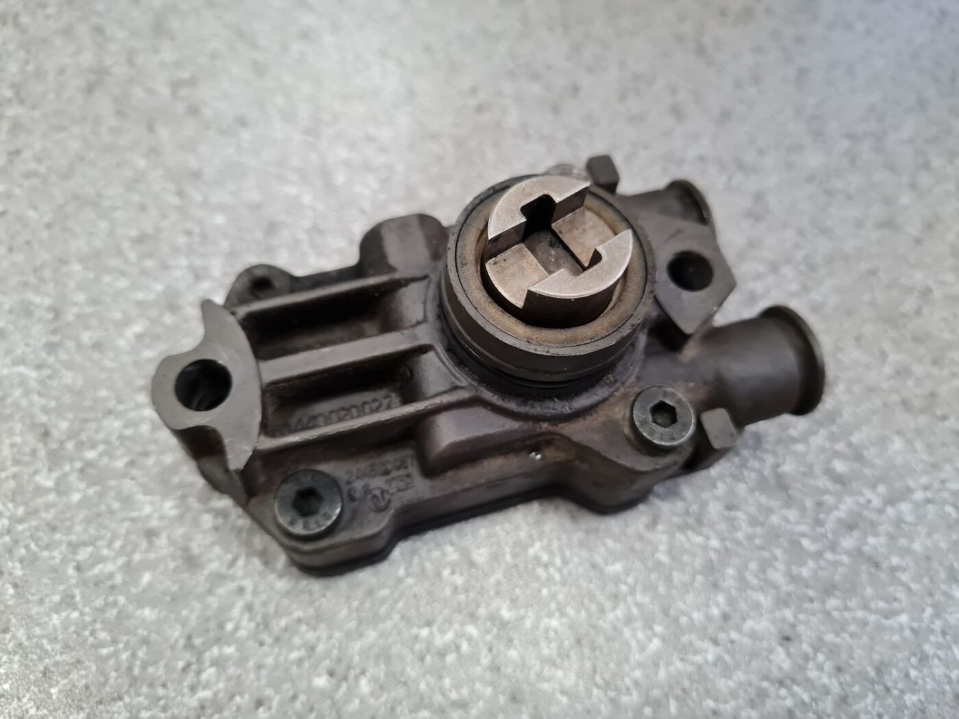 Vakuuma sūknis priekš JEEP GRAND CHEROKEE 2004 2 Vakuuma sūknis priekš JEEP GRAND CHEROKEE 2004