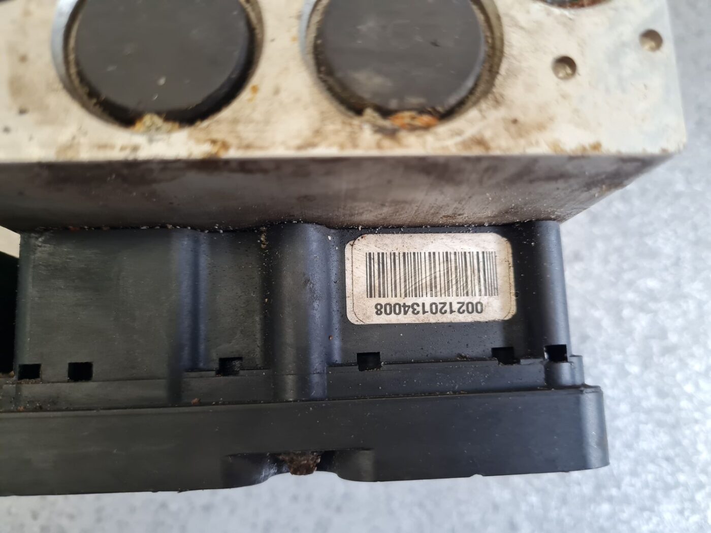 ABS bloks priekš VOLVO V70 2002 SILVER 6 ABS bloks priekš VOLVO V70 2002 SILVER