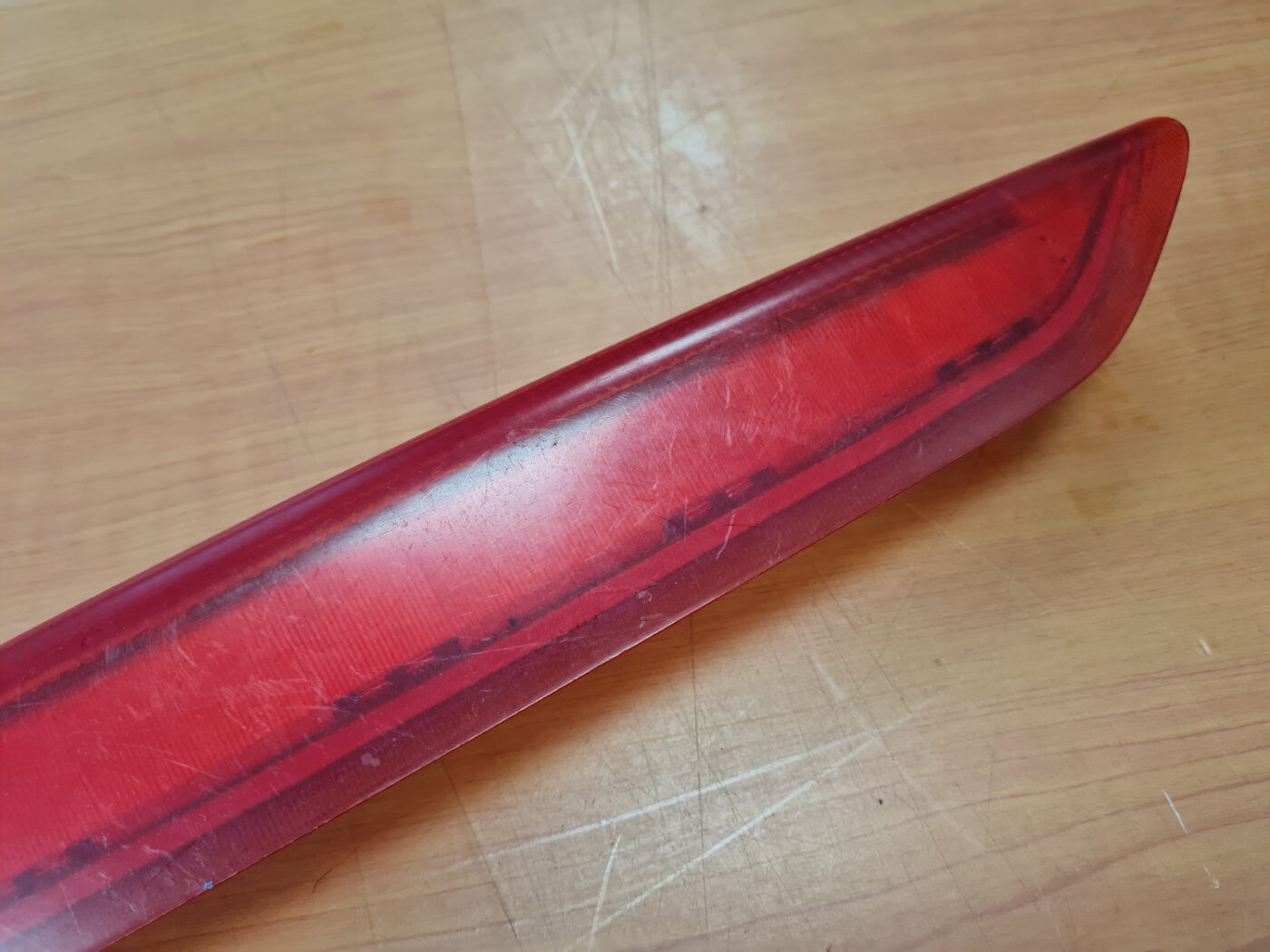 Stop signāls priekš VW POLO 2008 9 Stop signāls priekš VW POLO 2008