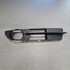 Miglas luktura reste, pa kreisi priekš BMW 520D E60 2006 ENG.