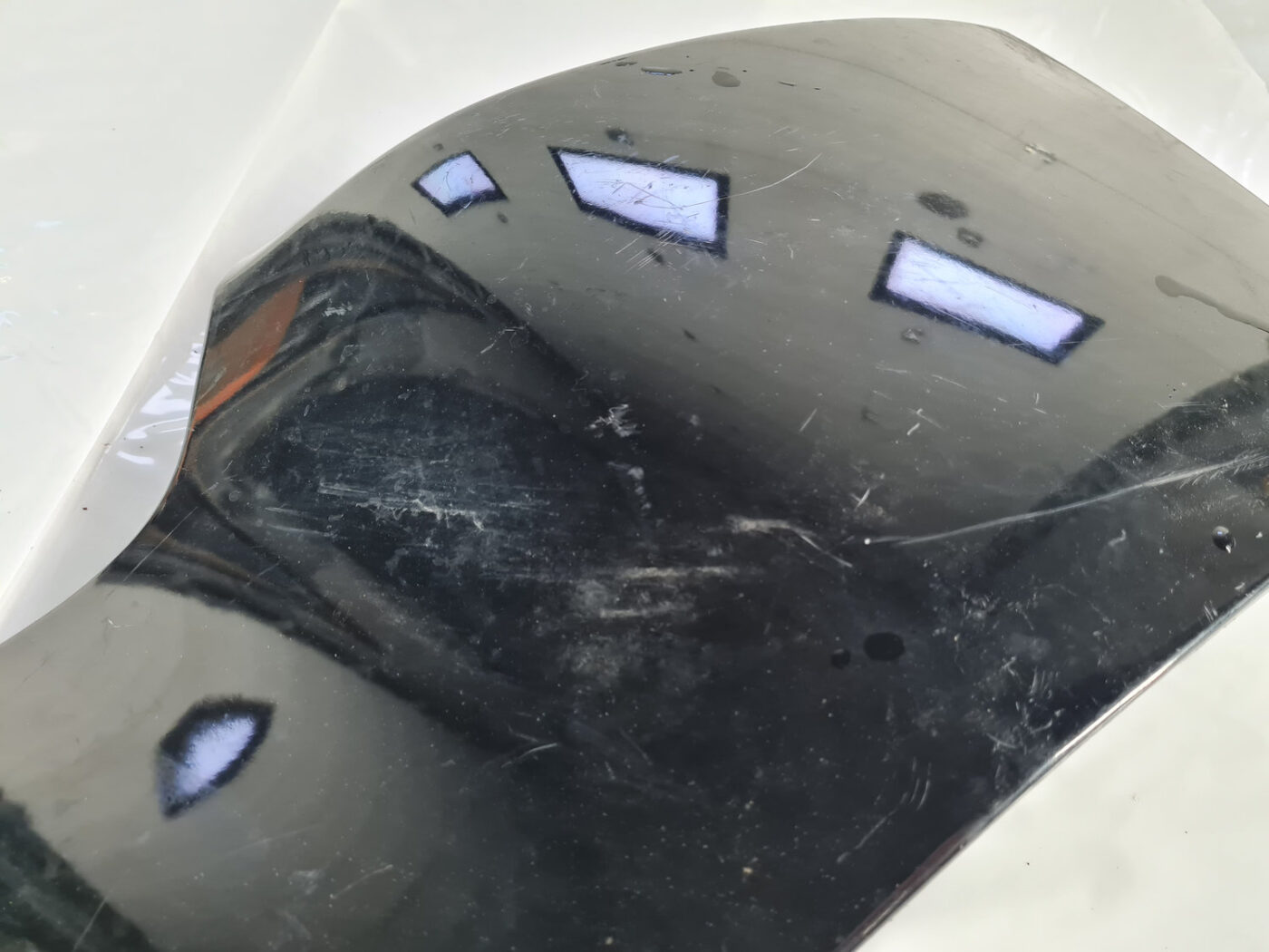 Aizmugurēja bufera uzlika priekš LAND ROVER EVOQUE 2012-2019 4 Aizmugurēja bufera uzlika priekš LAND ROVER EVOQUE 2012-2019