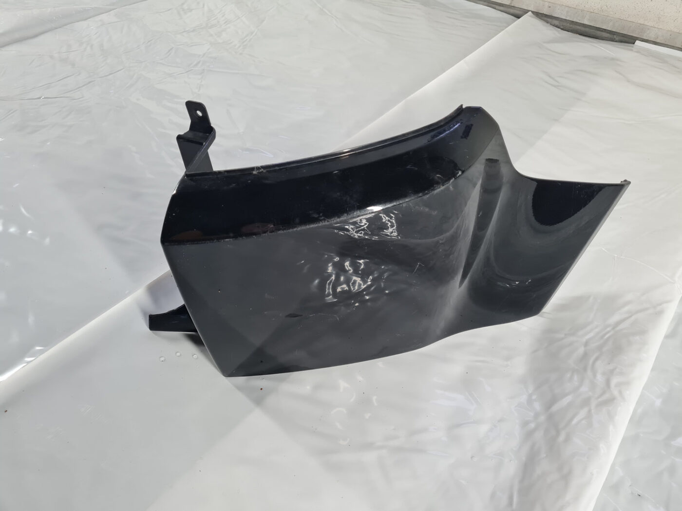 Aizmugurēja bufera uzlika priekš LAND ROVER EVOQUE 2012-2019 13 Aizmugurēja bufera uzlika priekš LAND ROVER EVOQUE 2012-2019