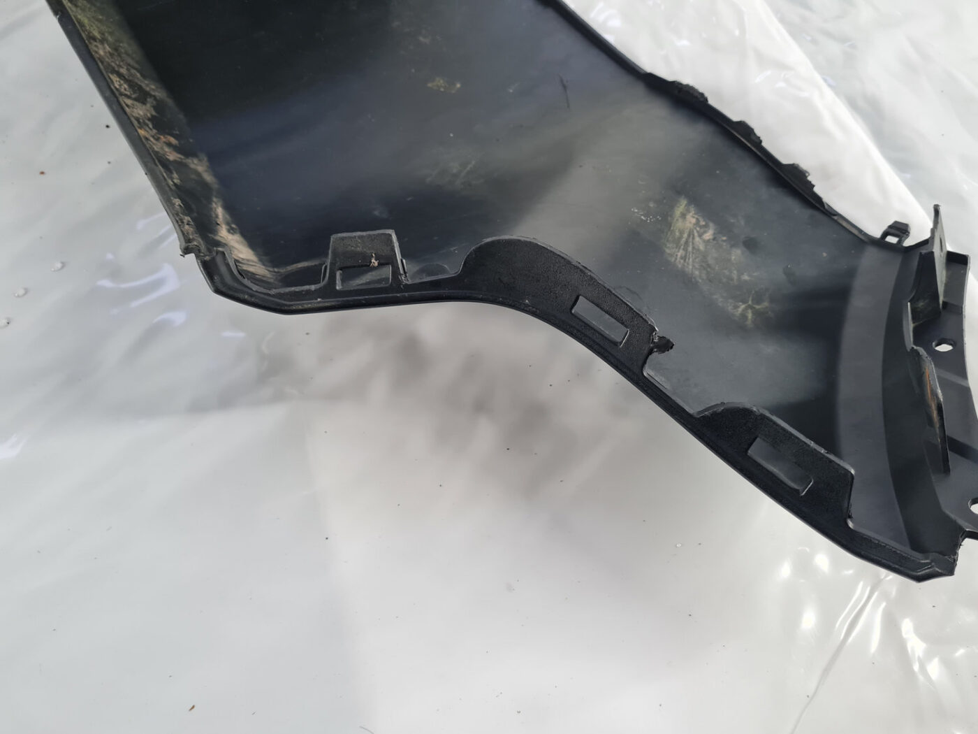 Aizmugurēja bufera uzlika priekš LAND ROVER EVOQUE 2012-2019 9 Aizmugurēja bufera uzlika priekš LAND ROVER EVOQUE 2012-2019