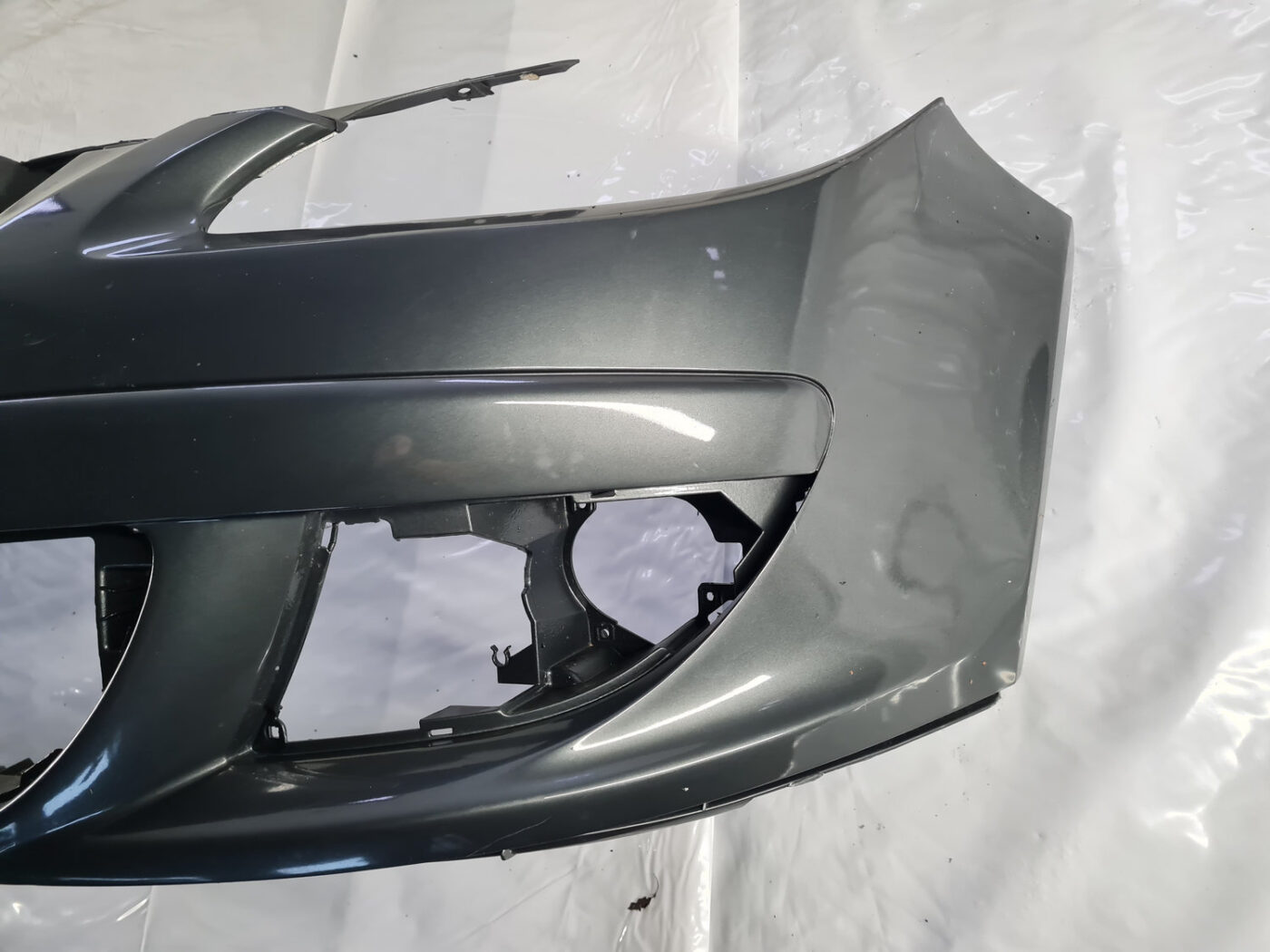 Priekšējais buferis priekš Seat Altea 2004-2015 5P0807231 19 Priekšējais buferis priekš Seat Altea 2004-2015 5P0807231