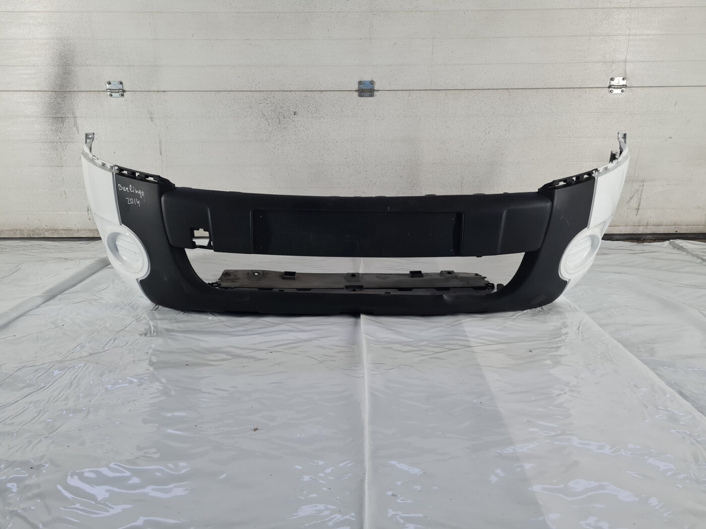 Priekšējais buferis priekš CITROEN BERLINGO 2014 1 Priekšējais buferis priekš CITROEN BERLINGO 2014