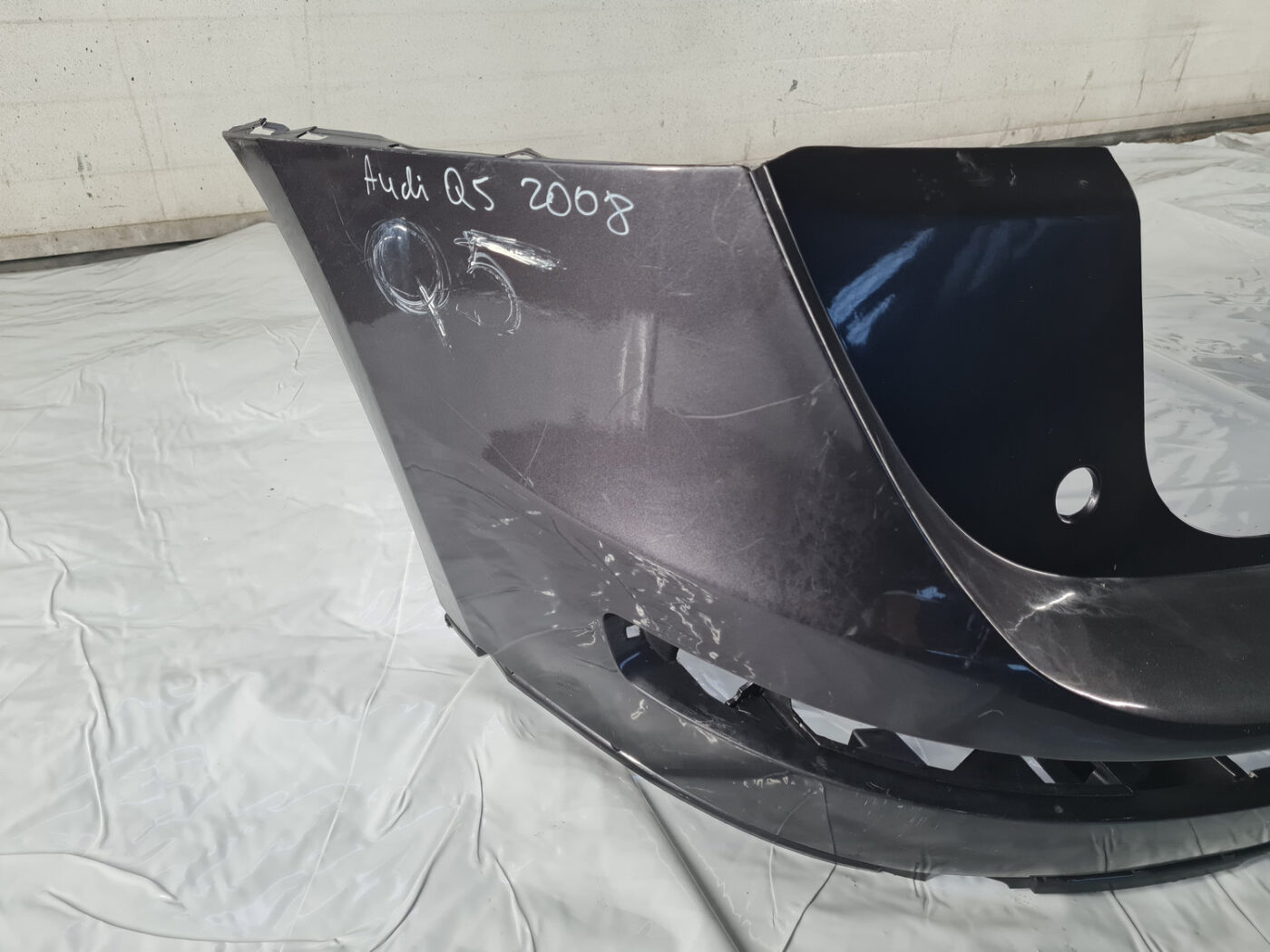 Aizmugures buferis priekš Audi Q5 2008-2017 8R0807511 2 Aizmugures buferis priekš Audi Q5 2008-2017 8R0807511