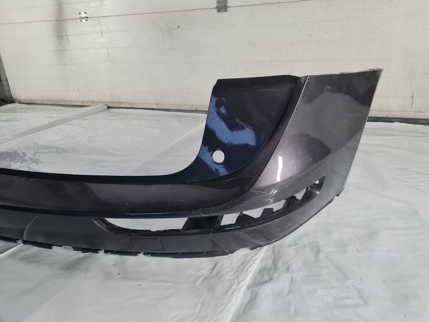 Aizmugures buferis priekš Audi Q5 2008-2017 8R0807511 28 Aizmugures buferis priekš Audi Q5 2008-2017 8R0807511