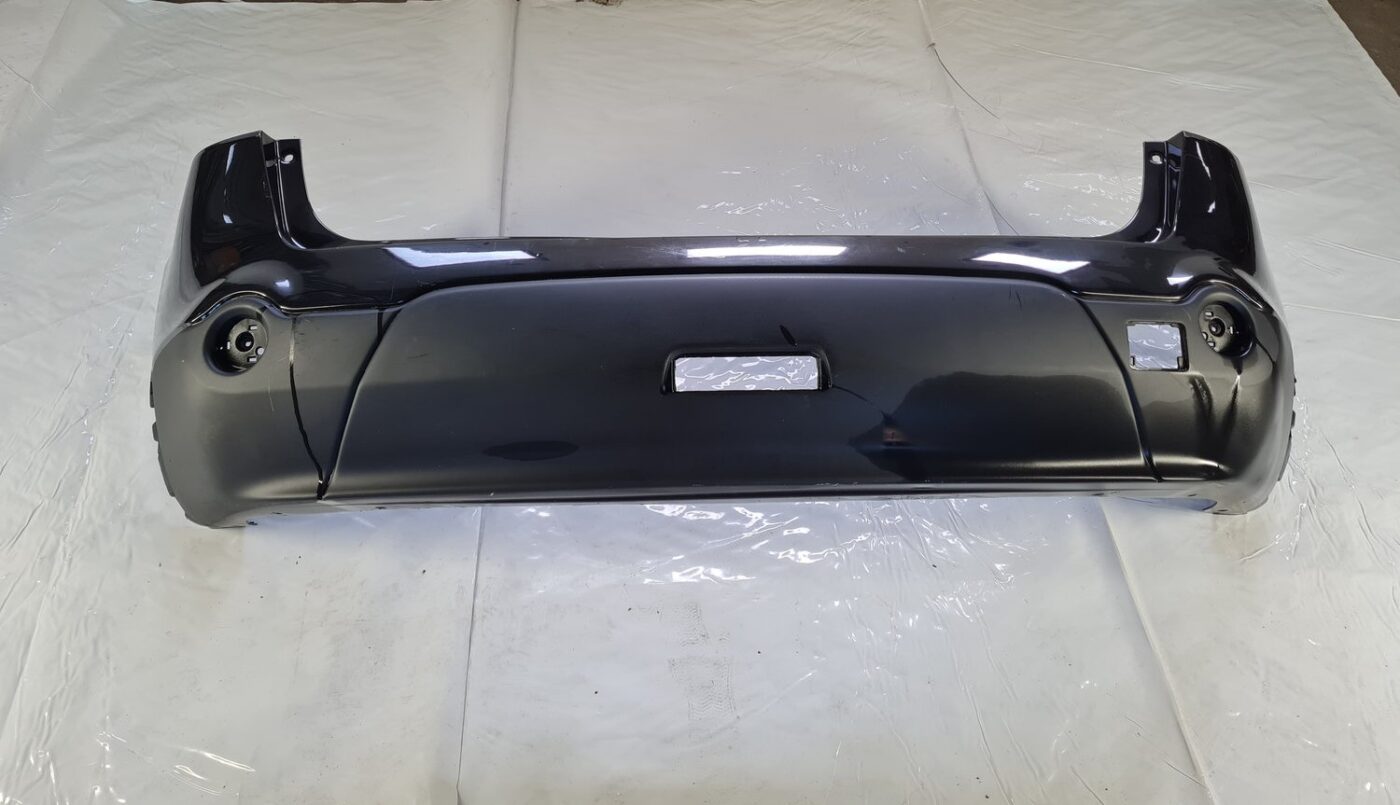 Aizmugures buferis priekš Nissan Qashqai 2006-2010 2 Aizmugures buferis priekš Nissan Qashqai 2006-2010