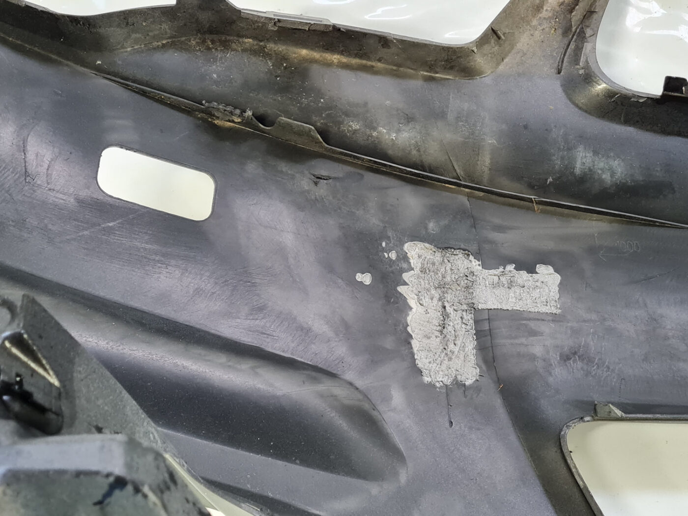 Priekšējais buferis priekš Citroen C4 2011-2016 9676285080 10 Priekšējais buferis priekš Citroen C4 2011-2016 9676285080