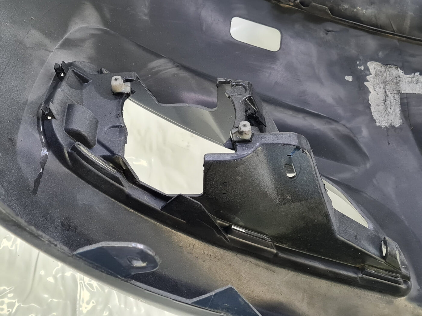 Priekšējais buferis priekš Citroen C4 2011-2016 9676285080 9 Priekšējais buferis priekš Citroen C4 2011-2016 9676285080