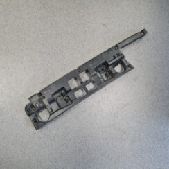 Aizmugurējā spārna un bufera stiprinājums priekš RANGE ROVER SPORT 2007