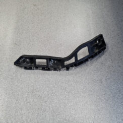 Aizmugurēja bufera kronšteins priekš VW POLO 2011