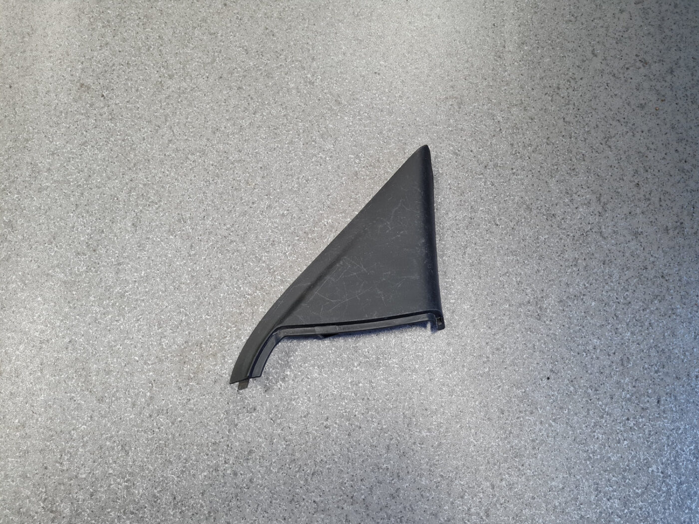 Durvju spoguļa apdares uzlika salonā (bez skaļruņa) priekš HONDA ACCORD 2007 YR565P 1 Durvju spoguļa apdares uzlika salonā (bez skaļruņa) priekš HONDA ACCORD 2007 YR565P