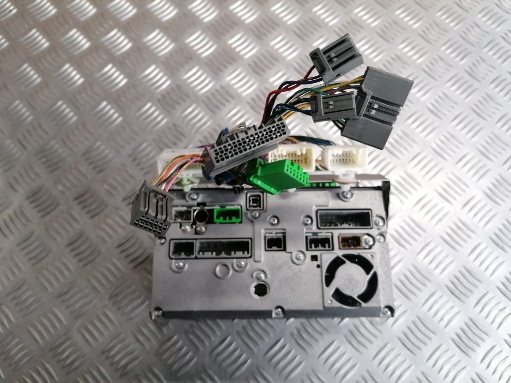 CD/DVD/Navigācijas bloks priekš CITROEN C-CROSSER 2009 3 CD/DVD/Navigācijas bloks priekš CITROEN C-CROSSER 2009