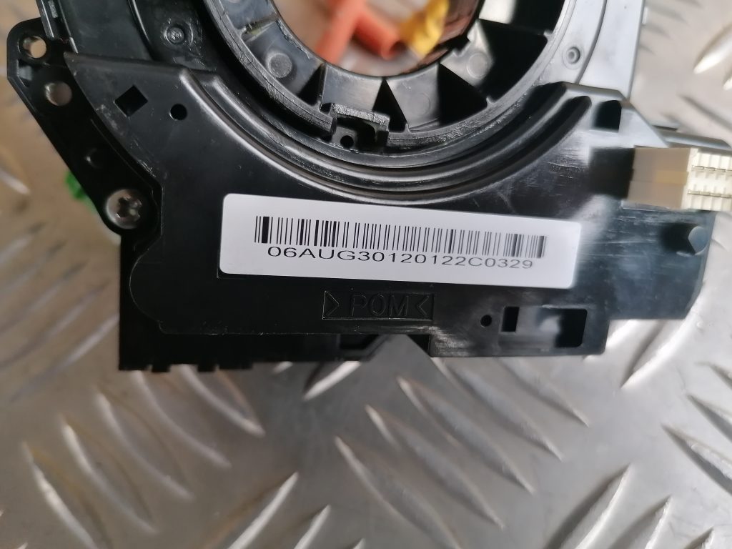 Drošības spilvena slīdgredzens priekš VOLVO C30 2008 TURQUOISE 4 Drošības spilvena slīdgredzens priekš VOLVO C30 2008 TURQUOISE