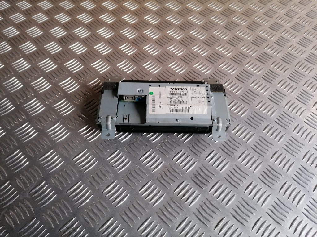 Displejs priekš VOLVO C30 2008 TURQUOISE 3 Displejs priekš VOLVO C30 2008 TURQUOISE