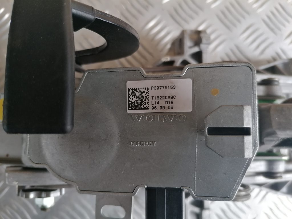 Stūres statne priekš VOLVO C30 2008 TURQUOISE 7 Stūres statne priekš VOLVO C30 2008 TURQUOISE