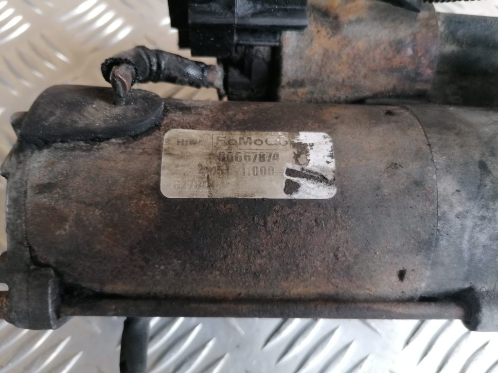 Starteris priekš VOLVO C30 2008 TURQUOISE 3 Starteris priekš VOLVO C30 2008 TURQUOISE