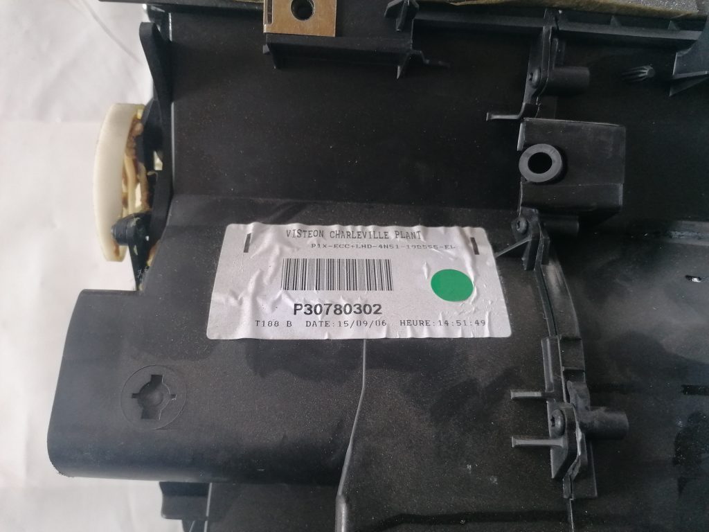 Salona sildītājs priekš VOLVO C30 2008 TURQUOISE 5 Salona sildītājs priekš VOLVO C30 2008 TURQUOISE