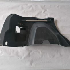 Bagāžnieka nodalījuma sānu apdare priekš CITROEN C-CROSSER 2009