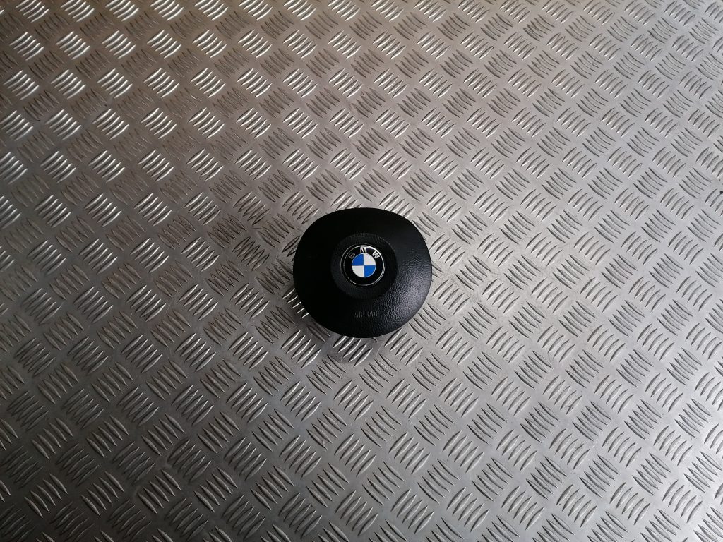 Stūres drošības spilvens priekš BMW 320D E46 2004 TOURING 1 Stūres drošības spilvens priekš BMW 320D E46 2004 TOURING