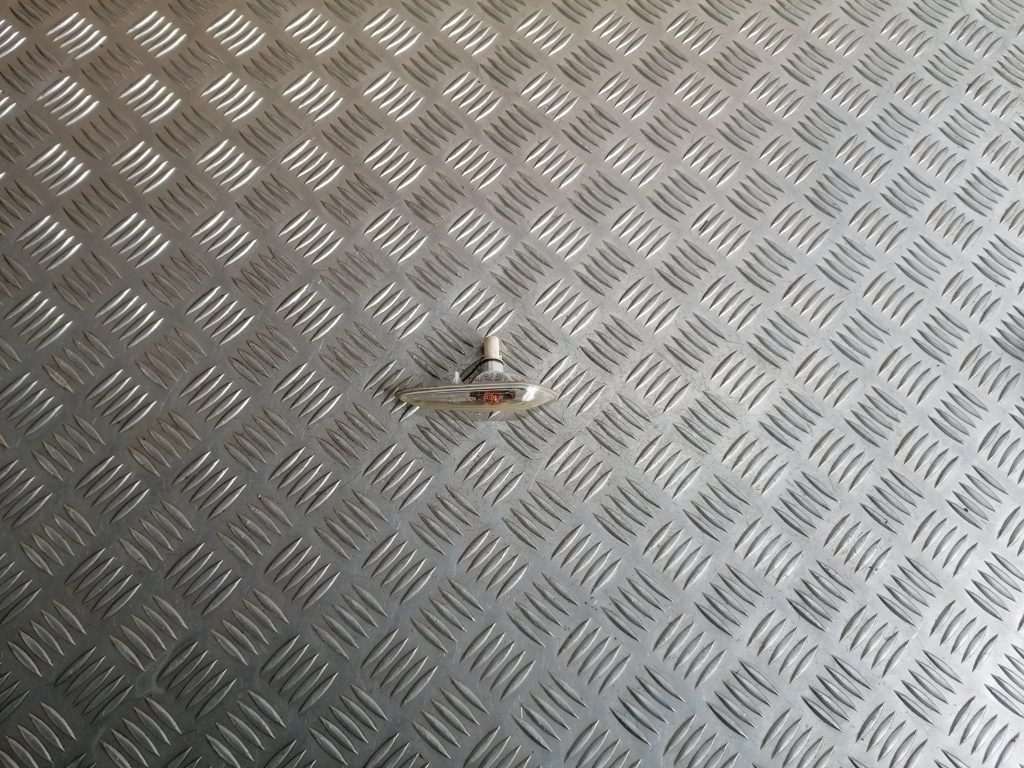 Pagrieziena signala lukturis priekš BMW 320D E46 2004 TOURING 1 Pagrieziena signala lukturis priekš BMW 320D E46 2004 TOURING