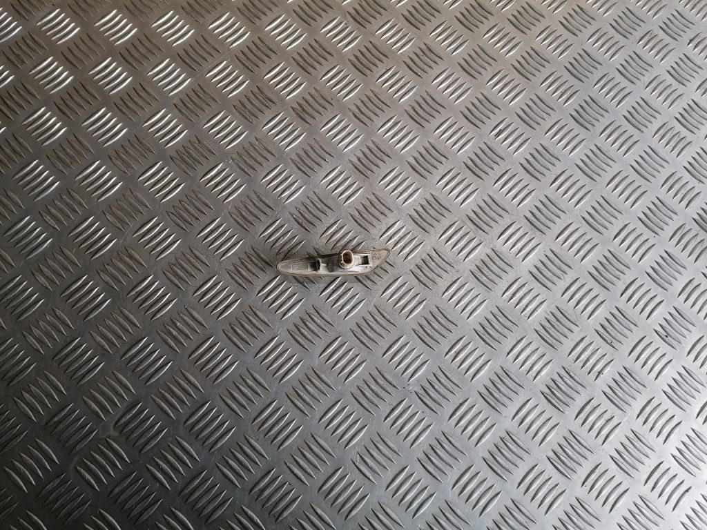 Pagrieziena signala lukturis priekš BMW 320D E46 2004 TOURING 3 Pagrieziena signala lukturis priekš BMW 320D E46 2004 TOURING