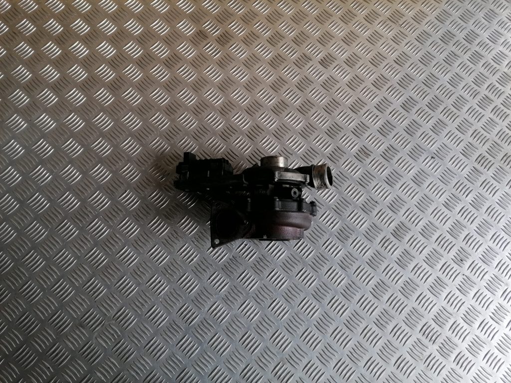 Turbīna priekš VOLVO XC70 2007 2 Turbīna priekš VOLVO XC70 2007