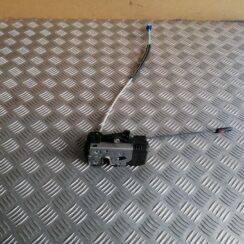 Priekšējo kreiso durvju slēdzene priekš OPEL ZAFIRA 2004