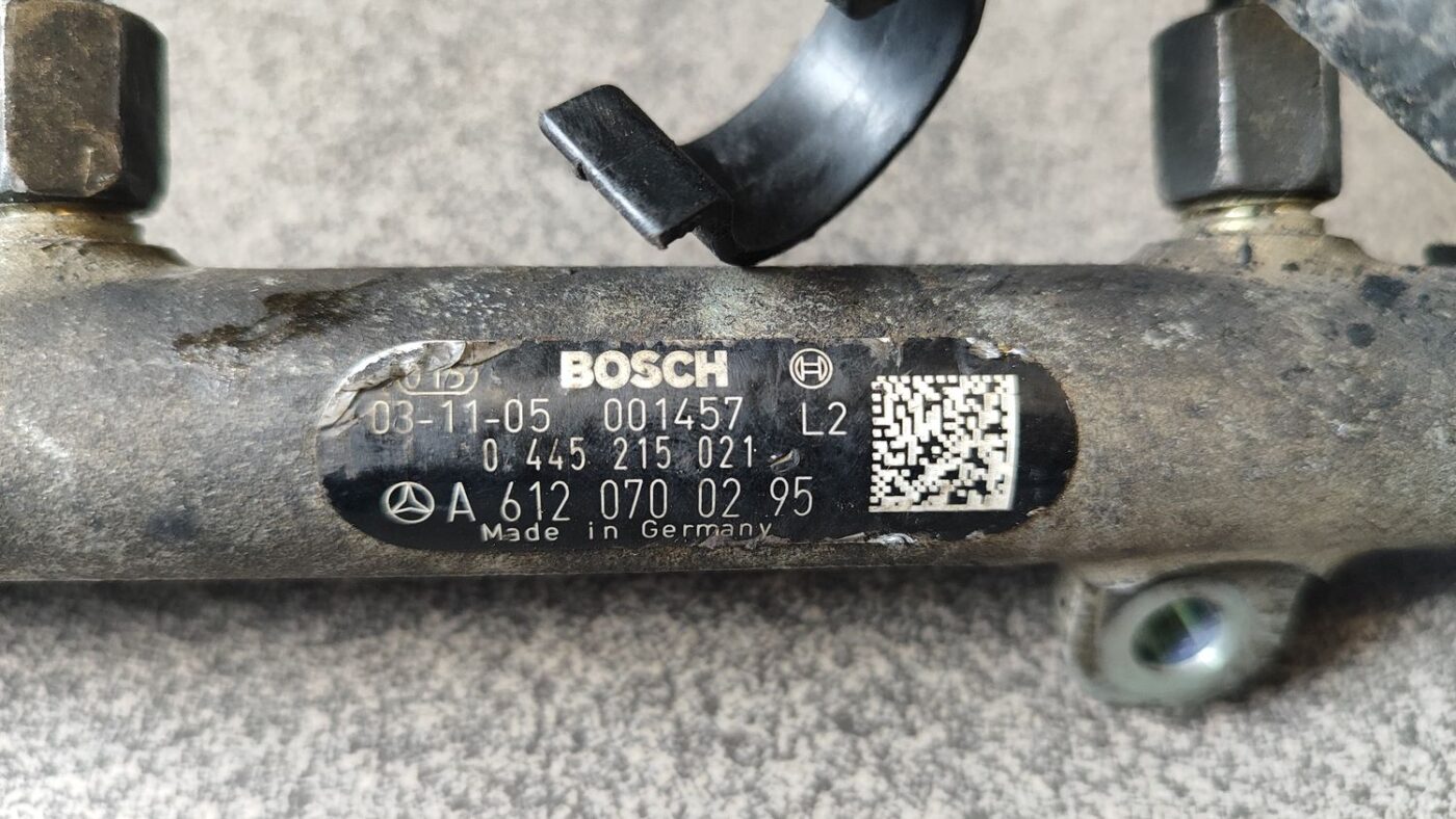 Degvielas sadales caurule priekš JEEP GRAND CHEROKEE 2004 14 Degvielas sadales caurule priekš JEEP GRAND CHEROKEE 2004