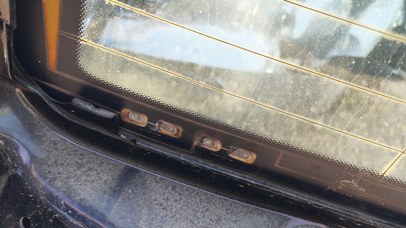 Aizmugures stikls priekš MERCEDES BENZ E250 W212 2014 3 Aizmugures stikls priekš MERCEDES BENZ E250 W212 2014