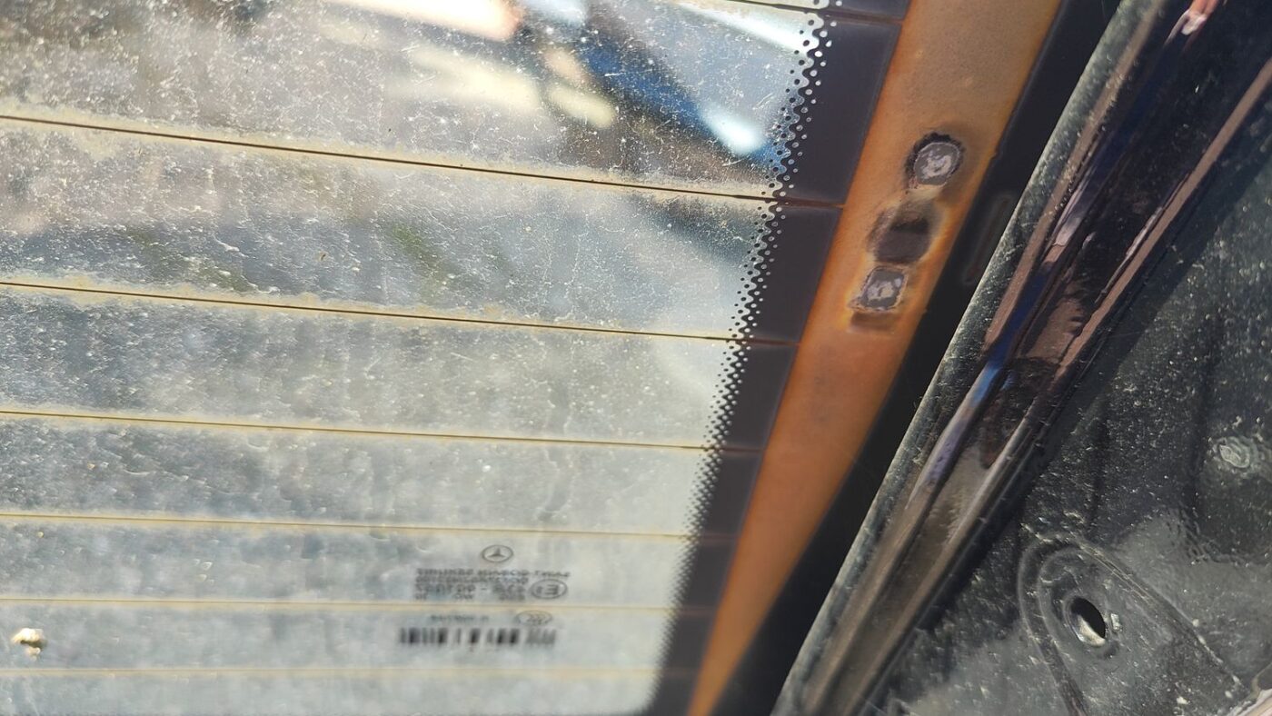 Aizmugures stikls priekš MERCEDES BENZ E250 W212 2014 7 Aizmugures stikls priekš MERCEDES BENZ E250 W212 2014