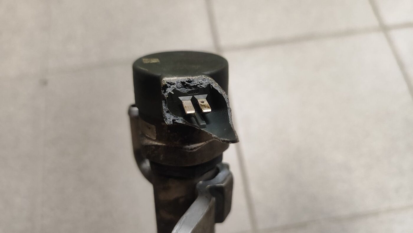 Degvielas sadales caurule priekš MERCEDES BENZ ML320 2005 BLACK 8 Degvielas sadales caurule priekš MERCEDES BENZ ML320 2005 BLACK