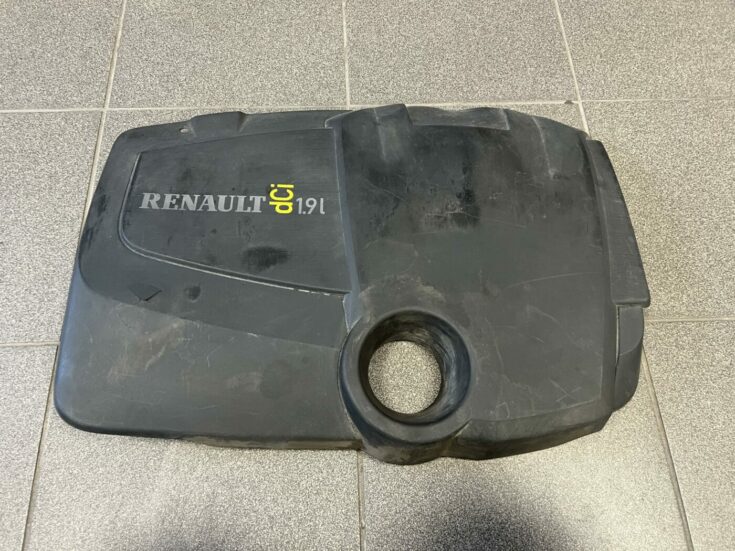 Dzinēja dekoratīvais vāks priekš RENAULT MEGANE 2004