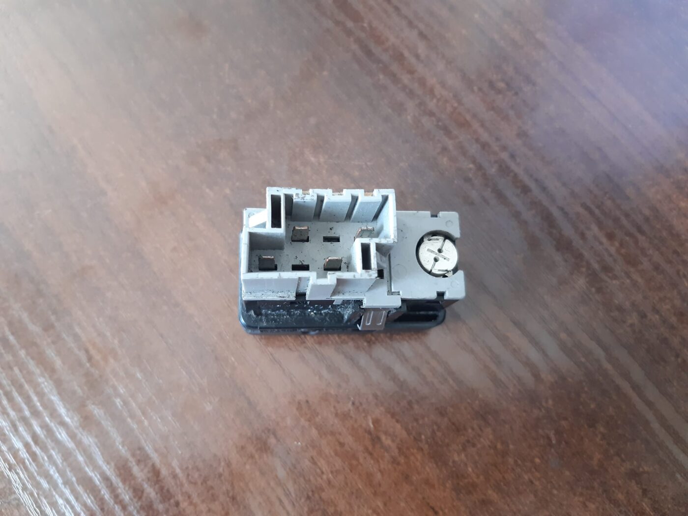 ESP poga priekš VOLVO 850 1995 3 ESP poga priekš VOLVO 850 1995